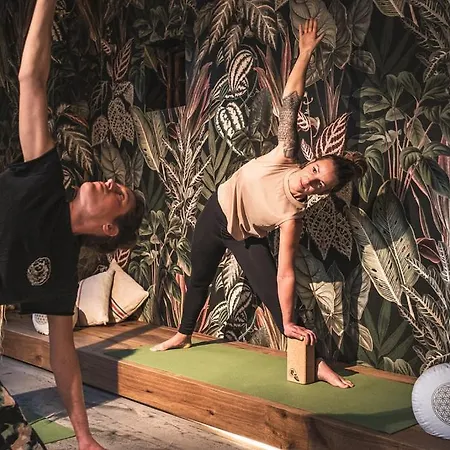 Sport & Wellness Falkenstein - Natural Swimming - Matrix Gym - Summercard Inklusive - Authentic Experience - Flying Wellness With Pool