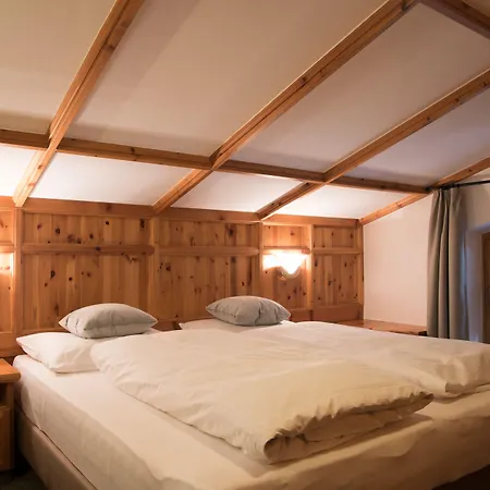 Falkenstein Hotel 4*