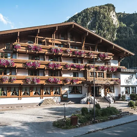 Hotel Falkenstein 4*
