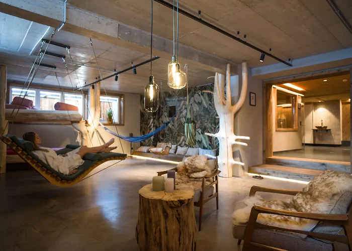 Отель Falkenstein Капрун